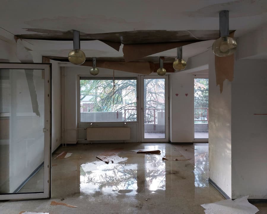 Getting Your Business Reopened Quickly After Water Damage